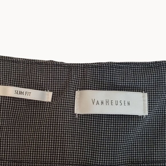 Womens 18 Gray Slim Fit Stretch Straight Leg Dress Pants Van Huesen Work Office - Picture 8 of 13